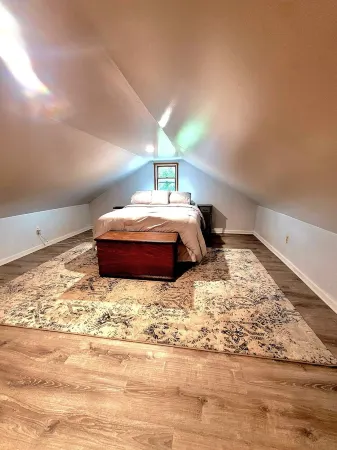 Private apartment on a beautiful private farm!