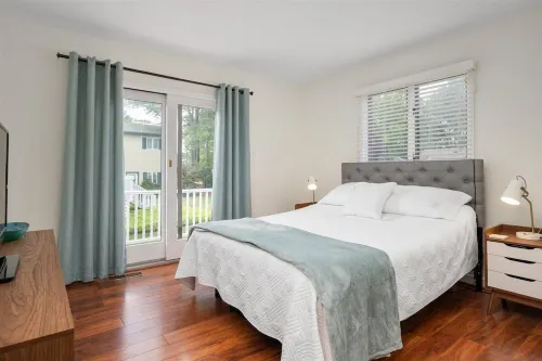 Cottage on the Canal minutes from Ocean City, Assateague Island and Ocean Downs