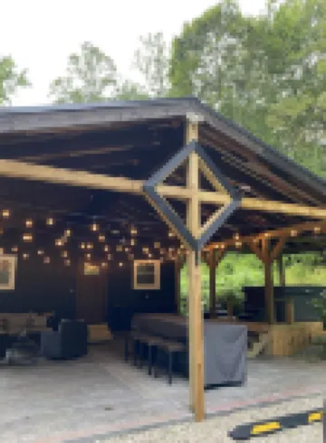 Black Diamond- The Ultimate Luxury Getaway!