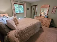 Family Beach House With Beautiful Views, Huge Yard, Mooring Buoy, And Kayaking