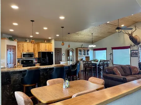 Location Location Location!  on a River View Acreage, Sleeps up to 14, Pets  ok.