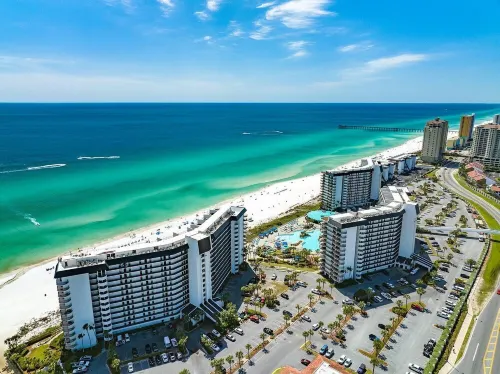 Edgewater Villa 1704, Top Resort, Beach Tram, Gated sleeps 4