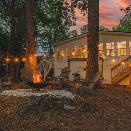 New Game Room-Snow Cones-Pet Friendly-Dock-Fire Pit-Kayaks-Paddleboards-