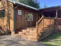 Upper Twin Cabin - Beautiful Private Cabin Near Olympic National Park 크레스켄트 호 주변 호텔