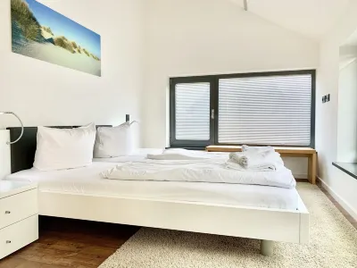 Wellness Apartment with Sea View, Sauna, Fireplace - Quiet, Close to the Beach, Family-Friendly Hotels in der Nähe von Caravan Camp "Baltic Sea" Dranske / Rügen