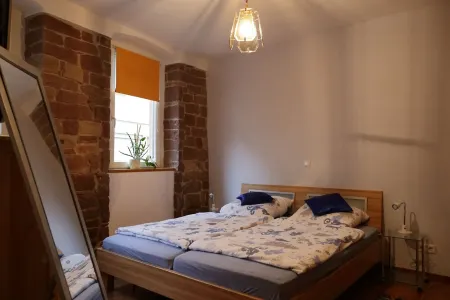Lovingly Restored Apartment in the Middle of the City for 2 People. Отели в г. Нойштадт