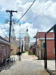 Well-equipped 3BR/3BA with large common space in the heart of Historic Downtown