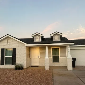New Luxury Styled Cottage Home with TV in each room.