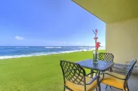 OCEANFRONT Ground Floor 2bd/2ba Unit with Amazing Ocean Views & A/C