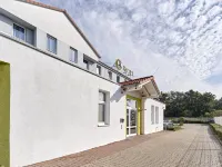 B&B HOTEL Köln-Airport Hotels near Merheim
