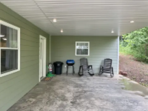 Private Hilltop Cabin Near Current River