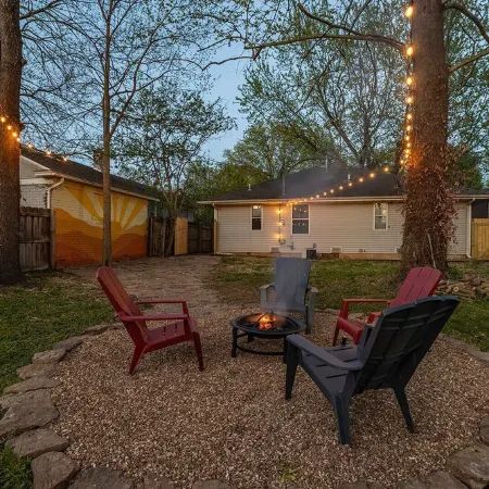 Boho BnB ~ Walk to Cherry/Pickwick & MSU