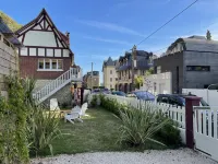 VILLA LA PLAGE 트로우빌쉬메르 호텔