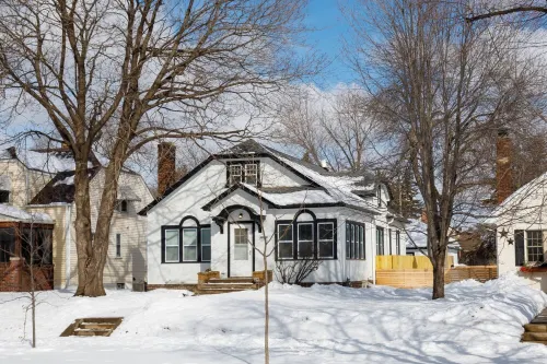 Wonderful Renovated St. Paul Bungalow. - 주방