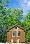Cabin w/ Sauna in Mid-Coast Maine! Hour to Bar Harbor and Acadia- Cabin #6 Birch - 小木屋
