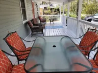 Old North State of Mind: Cozy Cottage, Dog Friendly Home with Fenced Yard