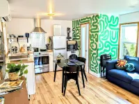 Cozy Cully Suite with Private Patio + Near PDX