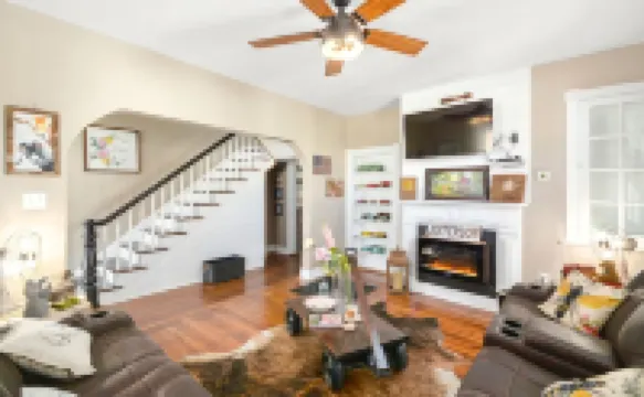 Welcome to the Rusty Rose-Restored Farmhouse feel in the heart of Jefferson, MD