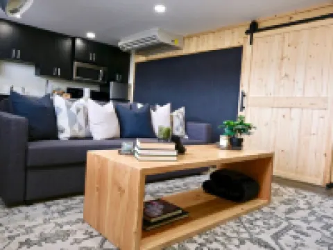 Golden Spike Stable Getaway in Downtown Tremonton Hotels in Box Elder County