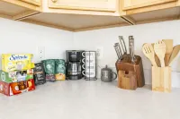 Beautiful 4BR - 3.5BA - 2 Car Garage