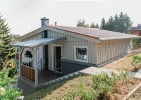 High quality holiday home with WiFi, fireplace & underfloor heating Hotels in Guntersberge