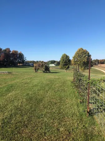 Two Furnished Cabins Minutes from Patoka Lake and French Lick. Book 1 or 2