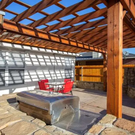 Capulin's Cottage.
