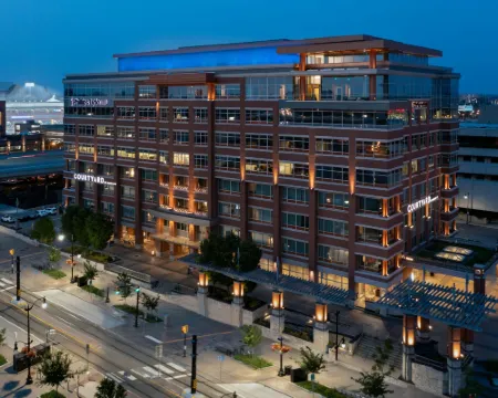 Courtyard Buffalo Downtown/Canalside Hotels in Buffalo