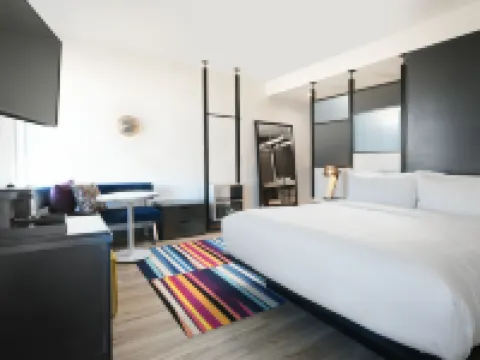 Aloft Dallas Euless Hotels in Euless