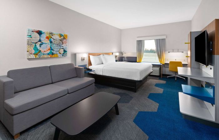 Microtel Inn & Suites by Wyndham Olive Branch