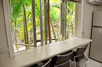 City Oasis Inn Townsville, SureStay Collection by BW