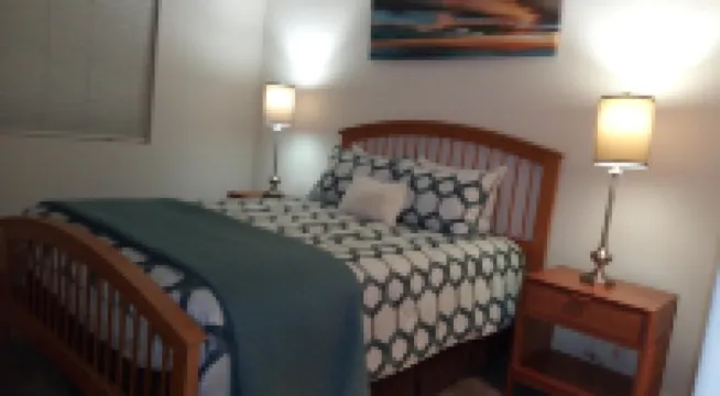 Price Reduction!!!   Gateway to Coronado!Dod, Military Welcome!