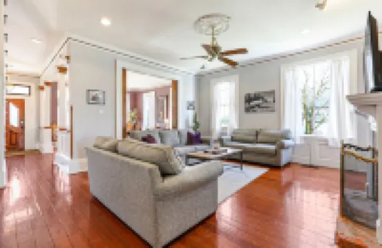 Historic New Orleans Gem - 4 Miles from French Quarter -Sleeps 10