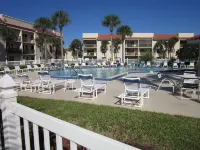 2 Bed, 2 Bath with ocean view, just steps to the beach w/ private beach access