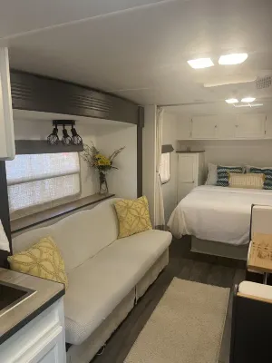 Cute Private Camper close to beach and bay