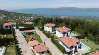 Nevras Resort Sapanca - Mountain view