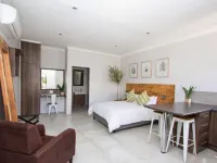 The Maxton Boutique Hotel