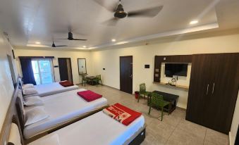 Hotel Abhishek Inn