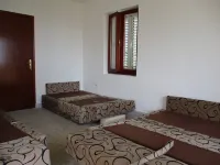 Charming 3-Bed Apartment in Budva with Garden and Ocean Views