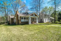 Belhaven Beauty  3Br/2BA Near Belhaven College & Med Center - 3-نجوم