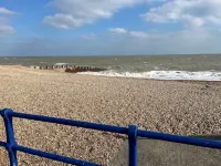 "The Parlour" Seafront Apartment