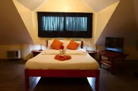 Jack Daniel Apartments