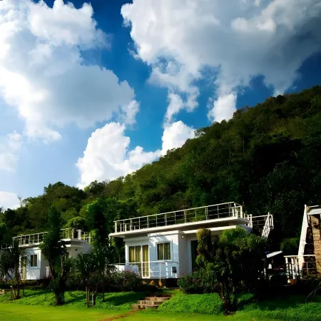 Yura Kiri Resort Khao Yai Отели рядом с достопримечательностью «Ресторан Primo Piazza»