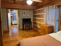 Blue Mountain Log Cabin