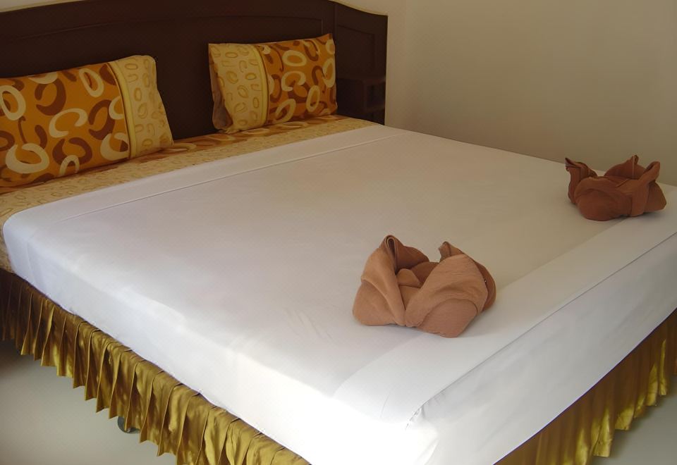 2. 럭키 마더 방갈..