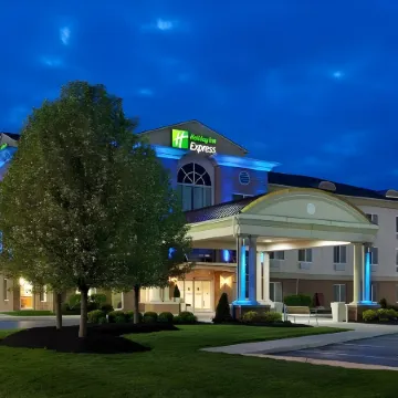 Holiday Inn Express & Suites MARION by IHG
