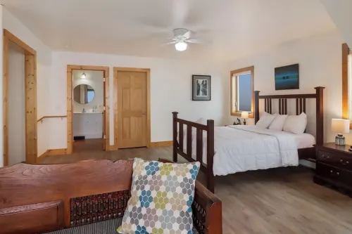 Maple at Lake Bluff Preserve-Spectacular Lake Michigan Views-Sleeps 12