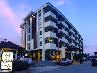 Home Place Lopburi Hotel Hotels in Phra Phutthabat