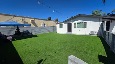 Xlnc Exotic home 2 by sdstay Отели в г. Спринг Вэлли