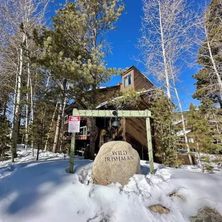 Cozy Keystone Condo-Shuttle, Heated Pool/Hot Tub/Sauna & Close to Lake Dillon